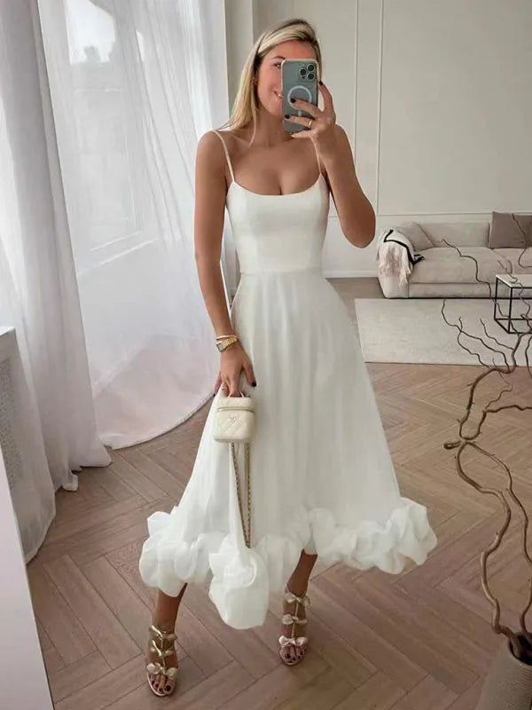 Robe Midi Sophistiquée avec Taille Cintrée